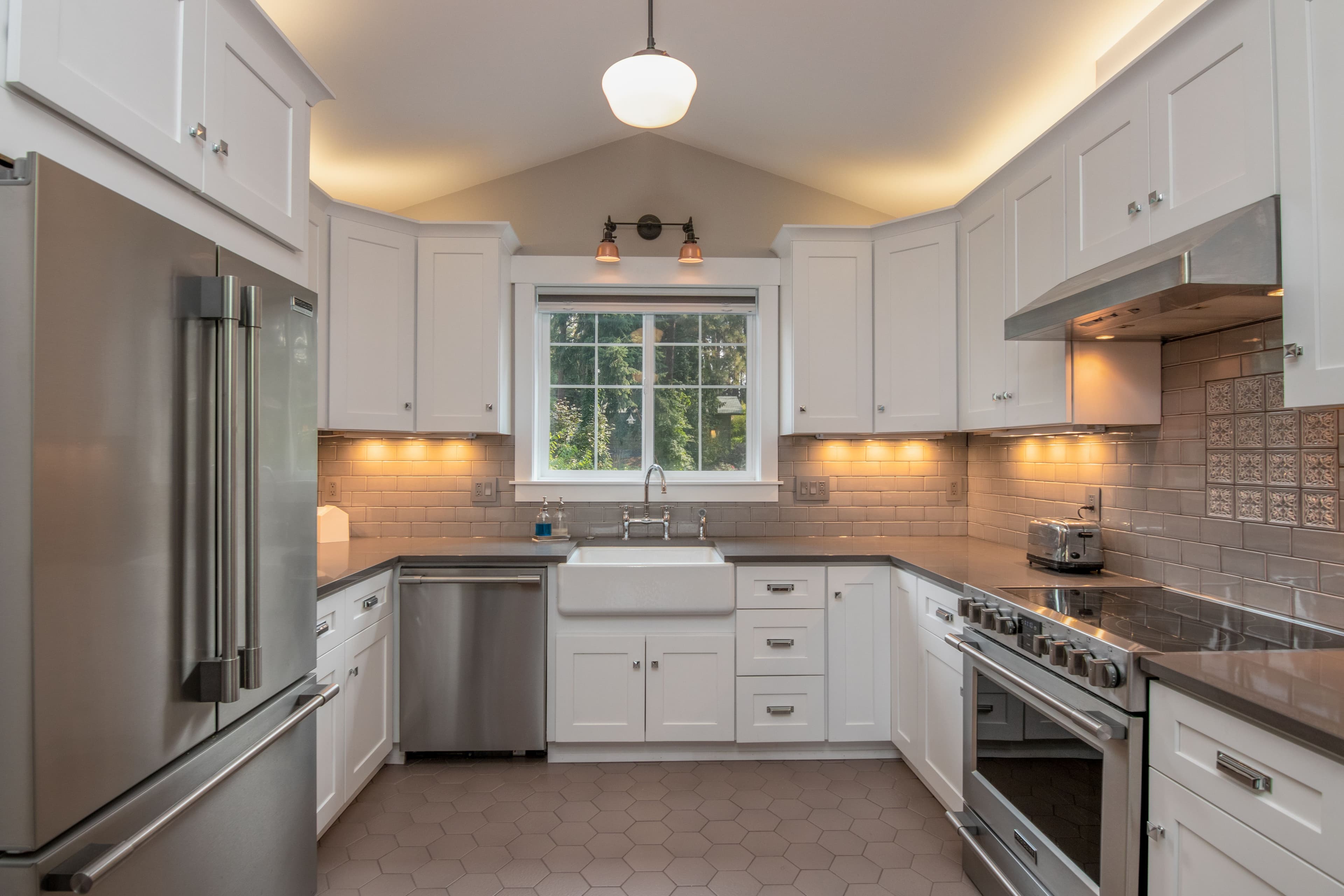 Shaker-style kitchen with framed cabinetry